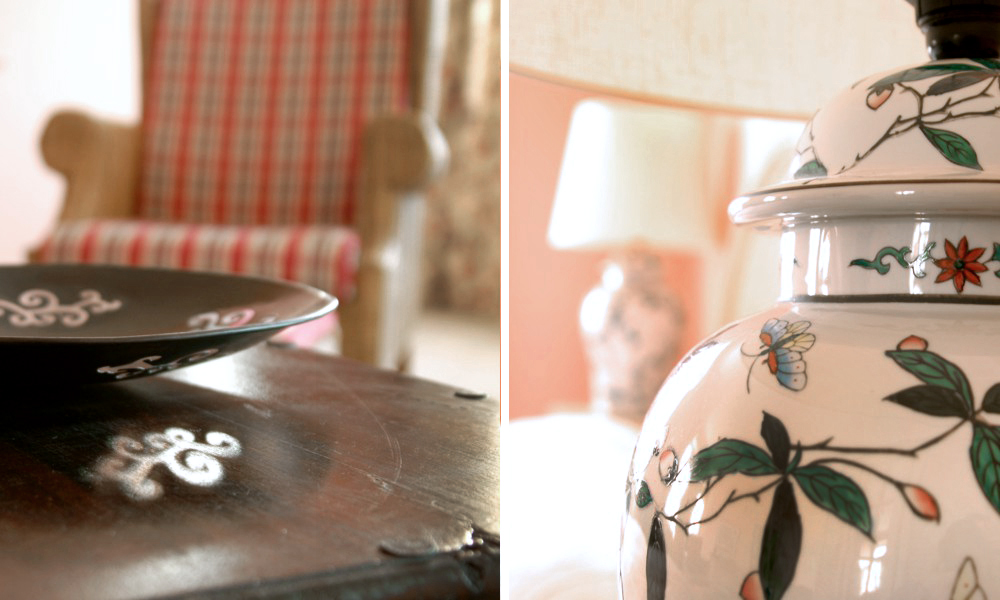 Ansprechend zusammengestellte Details im Wohn- und Schlafbereich der Ferienwohnung 444